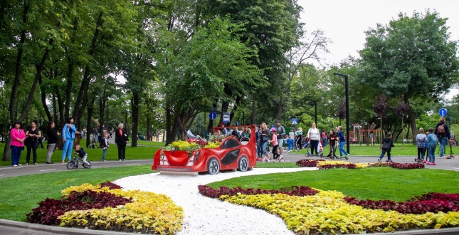 Оновлений «Куренівський» парк - сучасний простір активного, спортивного та сімейного відпочинку.
